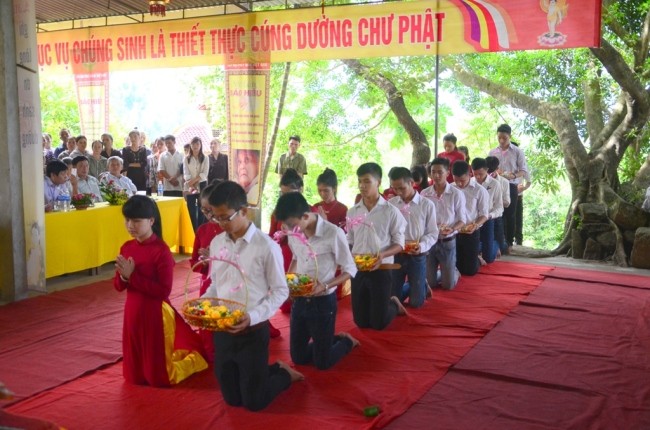 vu lan chua long dam05.jpg